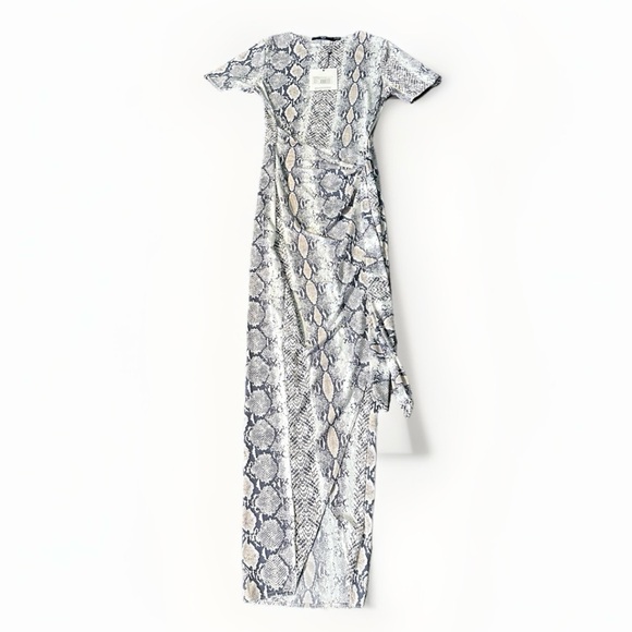 Misguided Womens Maxi Wrap Dress 4 Animal Print Snake  Lightweight Summer Casual - Picture 1 of 9